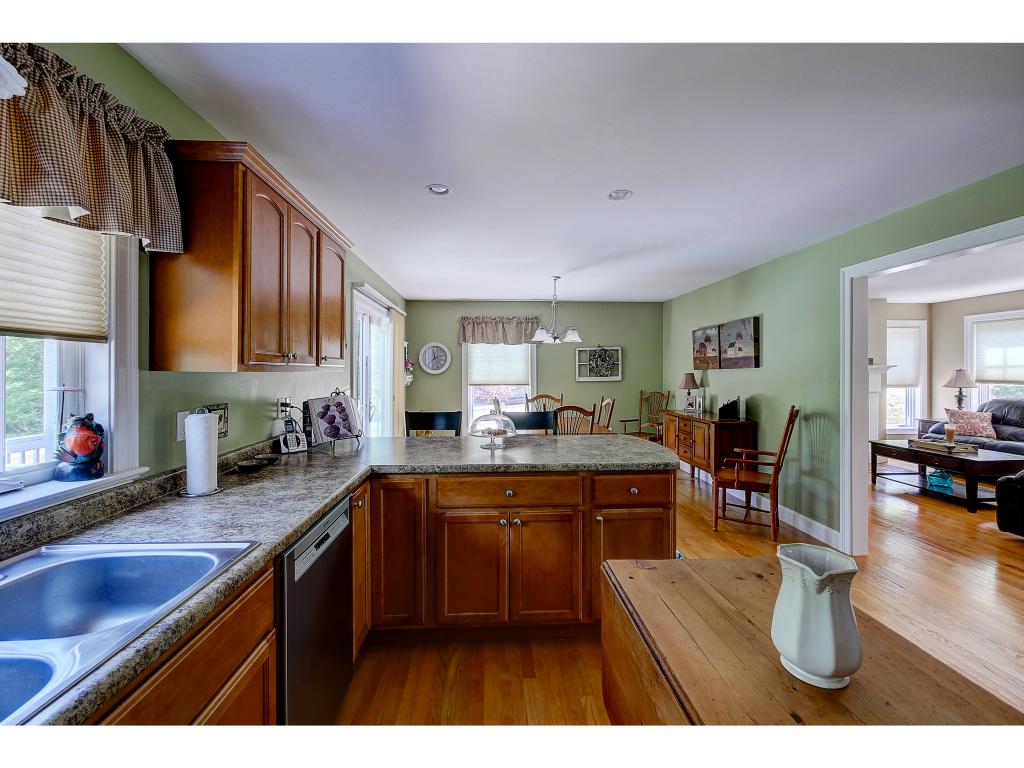 33 Wood Ridge Lane Exeter, NH 03833 - Photo 9 of 33