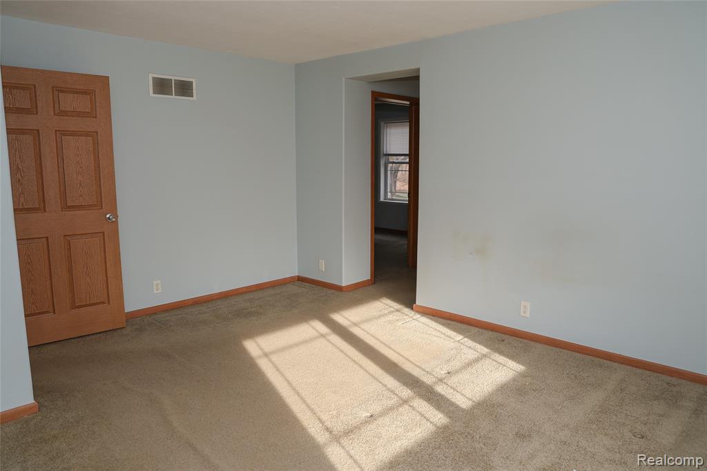 2755 Curtis Road Leonard, MI 48367 - Photo 33 of 61