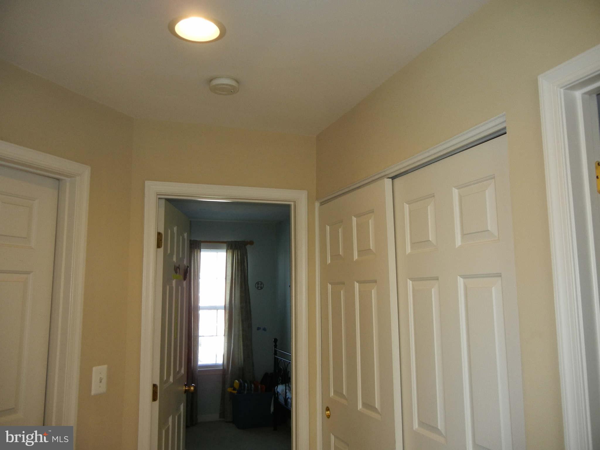 43536 Gabriel Square Chantilly, VA 20152 - Photo 18 of 25 Bed room level