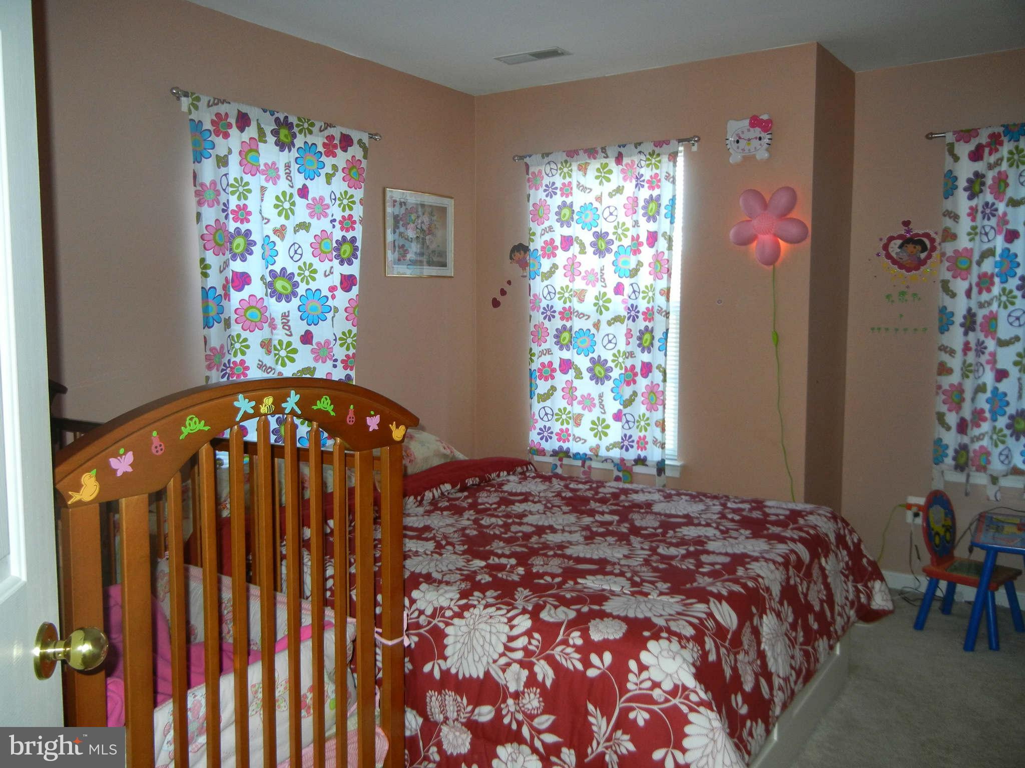 43536 Gabriel Square Chantilly, VA 20152 - Photo 20 of 25 Bedroom two