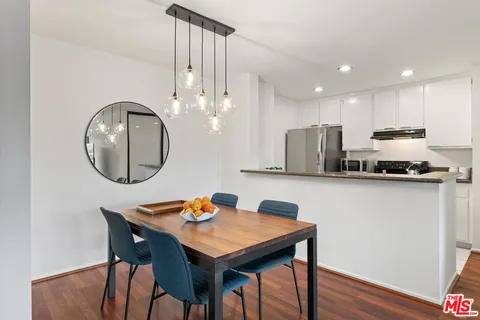 $595,000 | 4900 Overland Avenue, Unit 196, Culver City, CA 90230