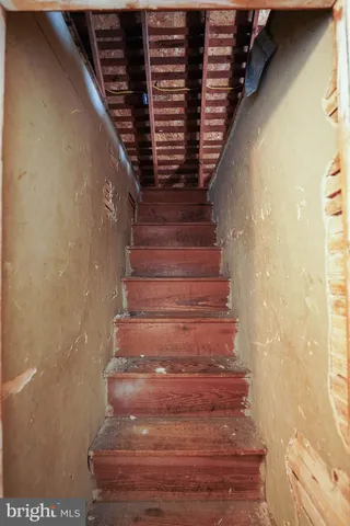 a view of a porch with a yard