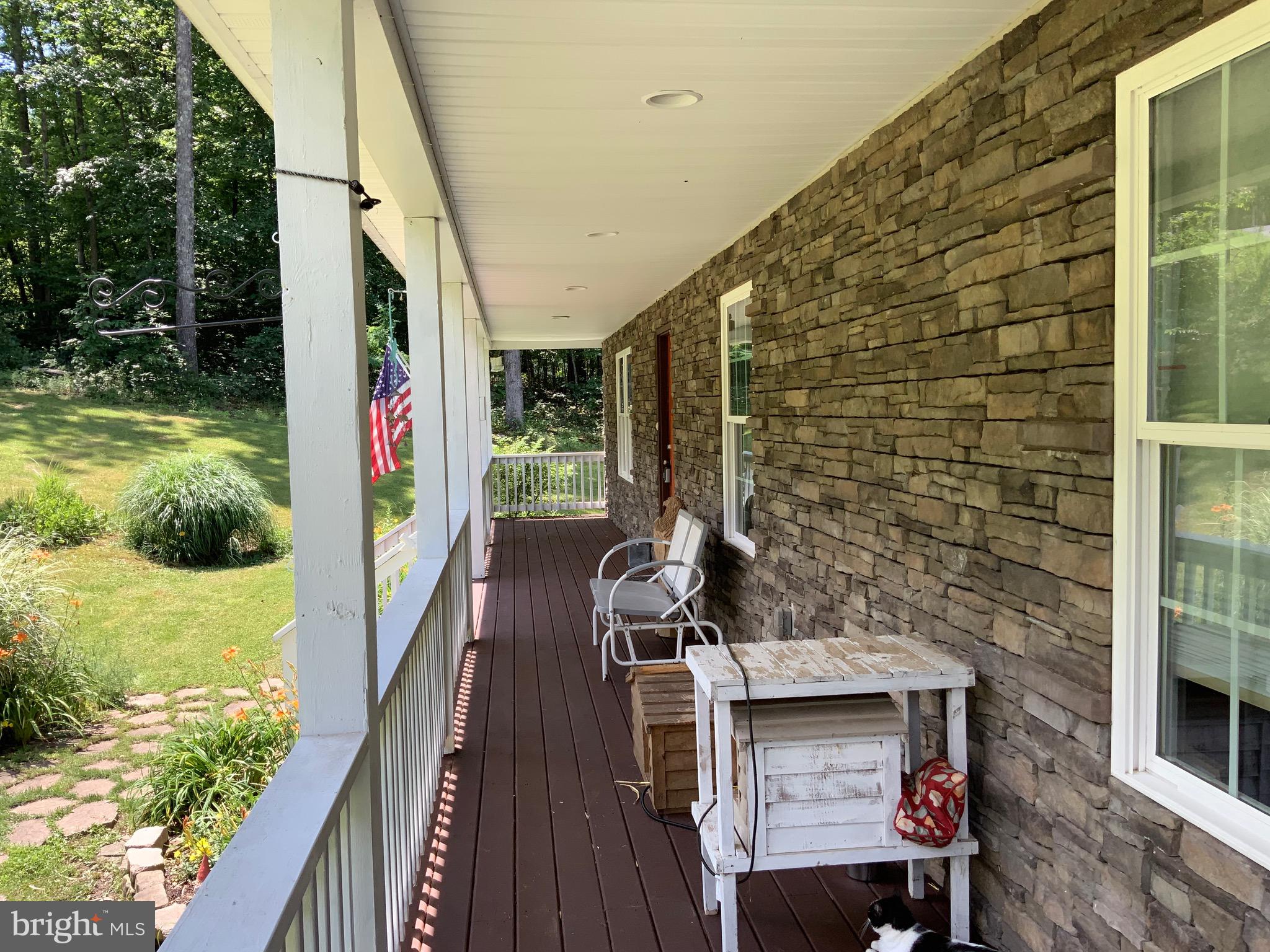 2536 Fulton Road Hedgesville, WV 25427 - Photo 5 of 62 Gallery Image 5