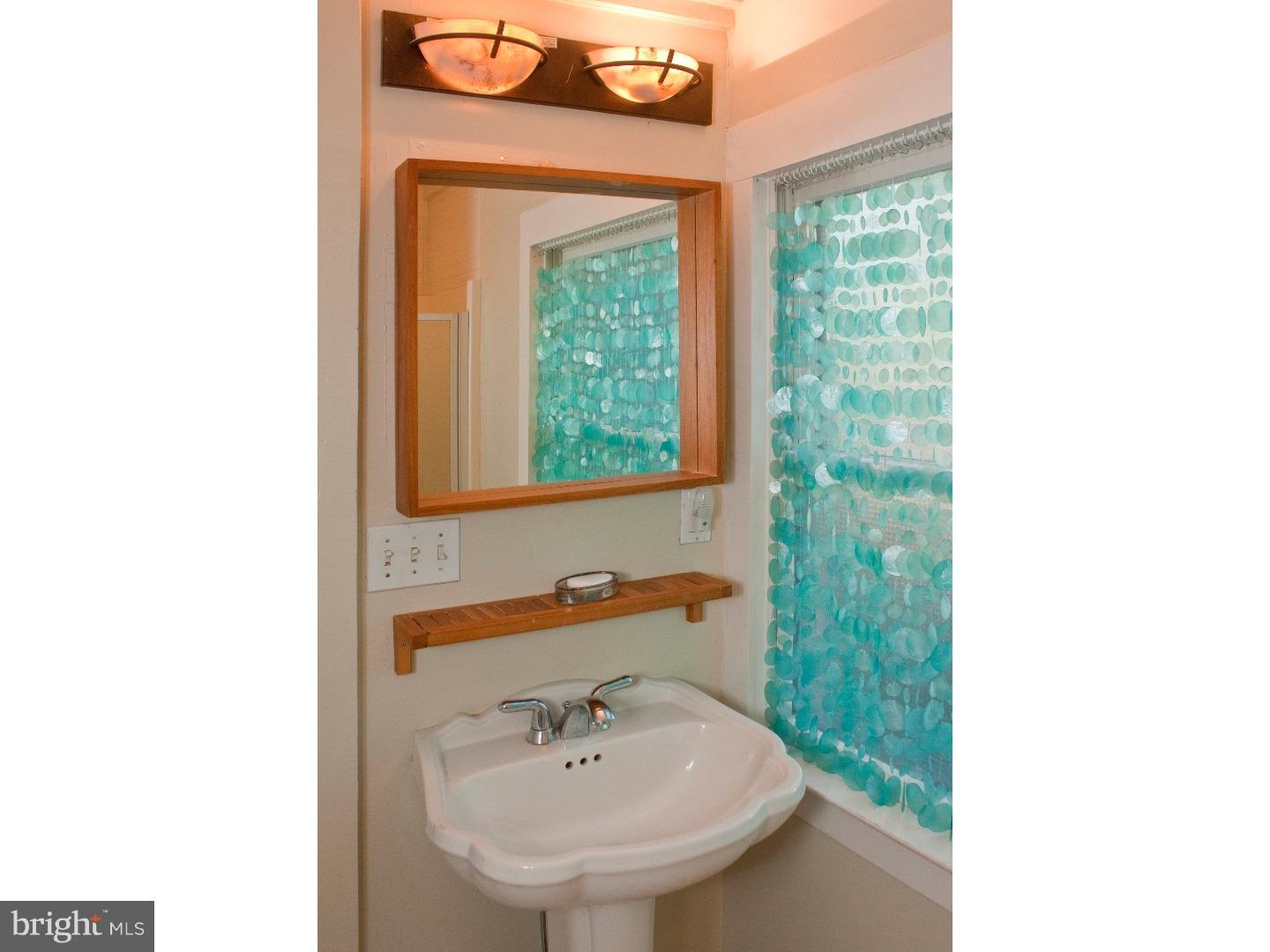 9 Mt Lucas Road Princeton, NJ 08540 - Photo 20 of 25 Bathroom