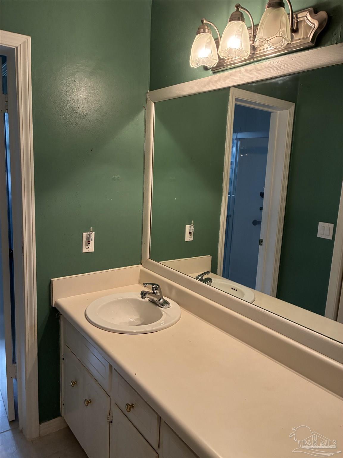 2821 Sandy Ridge Road Gulf Breeze, FL 32563 - Photo 8 of 16