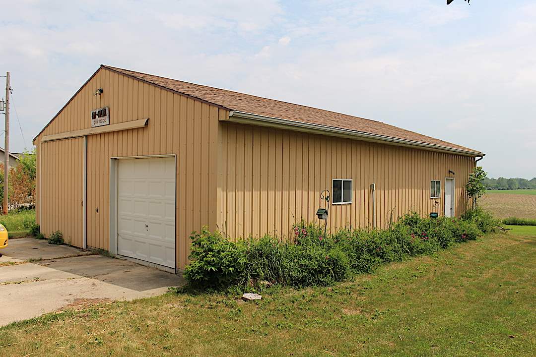 5665 Grant Road Mount Pleasant, MI 48858 - Photo 26 of 33 1833937-25.JPG