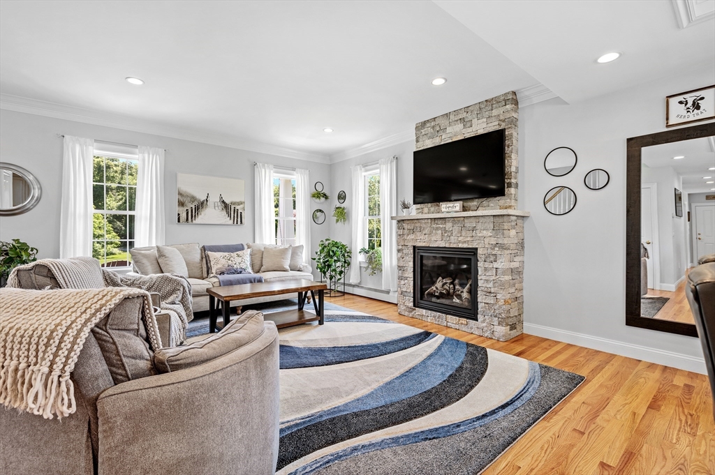 48 Summer Road Berlin, MA 01503 - Photo 12 of 42