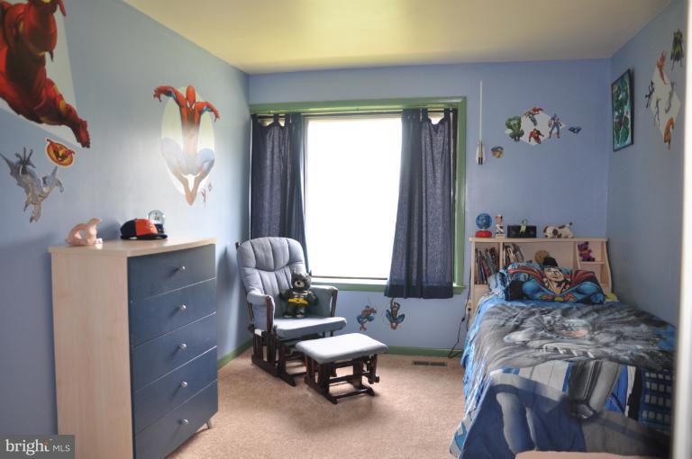 5348 Eliots Oak Road Columbia, MD 21044 - Photo 14 of 20 Bedroom