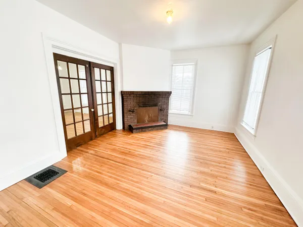 $2,350 | 218 Ferris Street, Ypsilanti, MI 48197