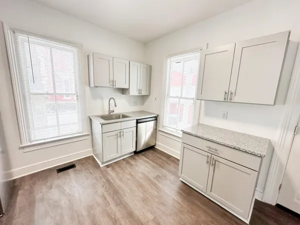 $2,350 | 218 Ferris Street, Ypsilanti, MI 48197