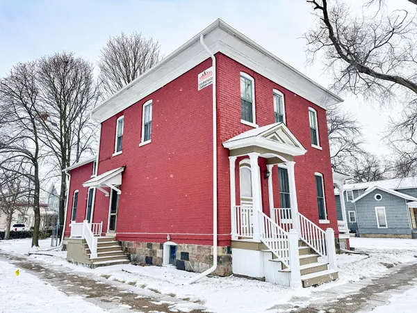 $2,350 | 218 Ferris Street, Ypsilanti, MI 48197