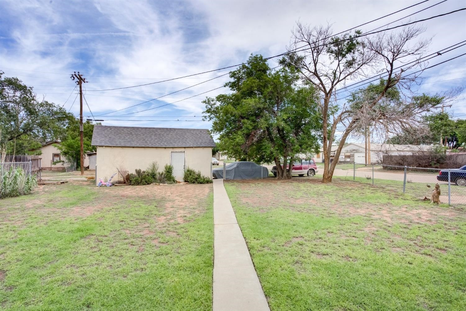 400 West Garza Street Slaton, TX 79364 - Photo 25 of 25 Detached Garage