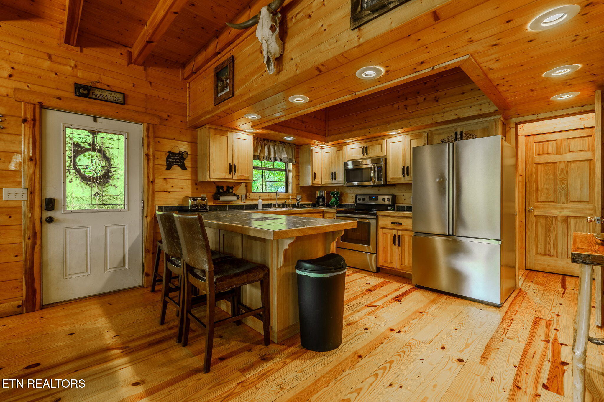 3517 Sandridge Way Pigeon Forge, TN 37863 - Photo 5 of 56 14-web-or-mls-_DSC9712-HDR