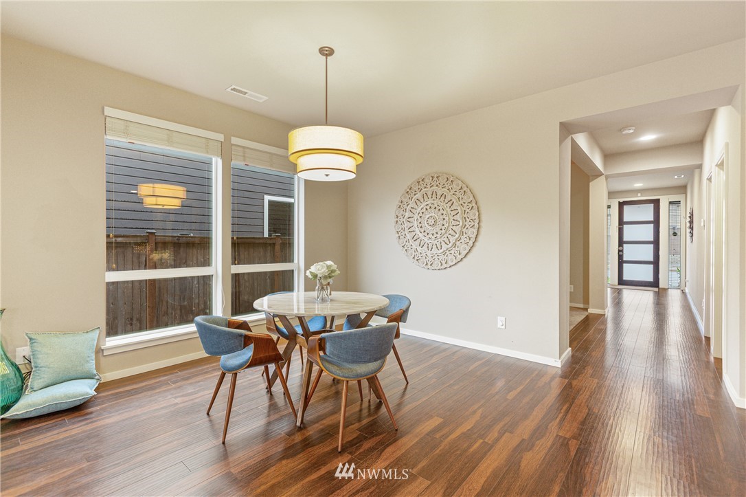 3930 171st Place Southeast Bothell, WA 98012 - Photo 7 of 23 Gallery Image 7