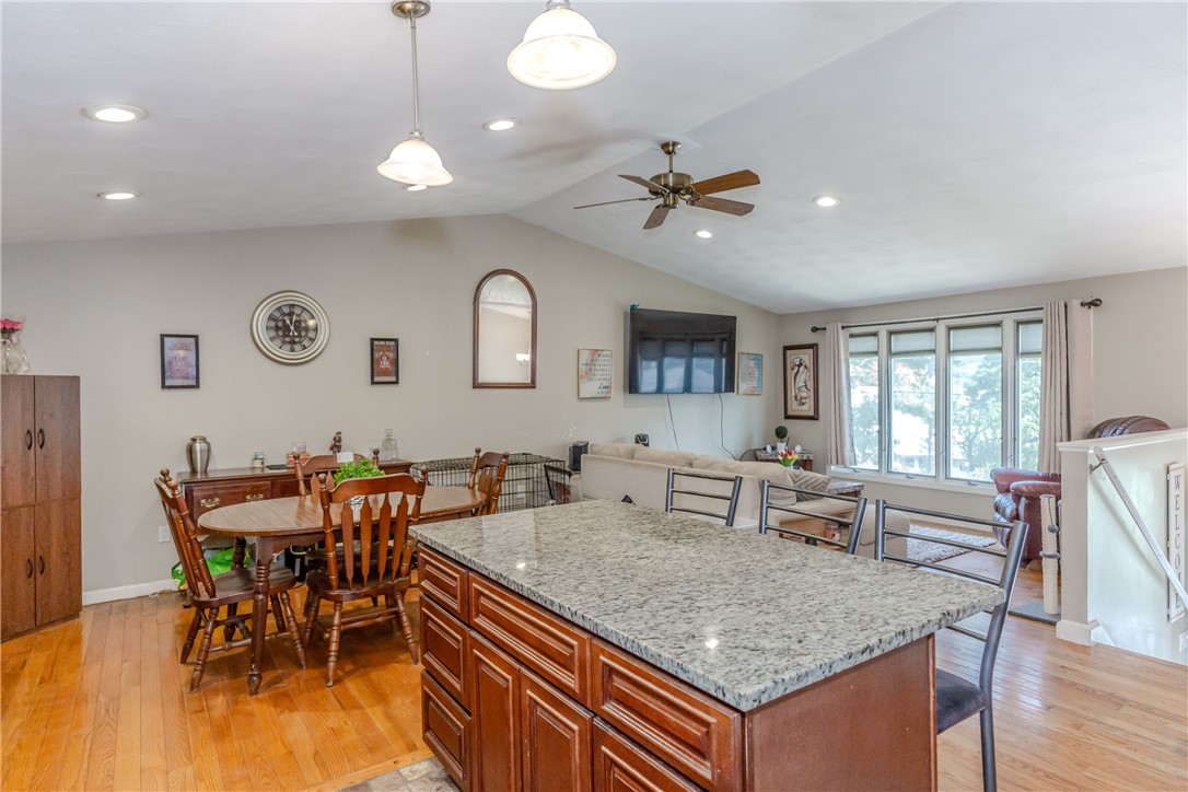 91 Curry Road Cranston, RI 02920 - Photo 9 of 33