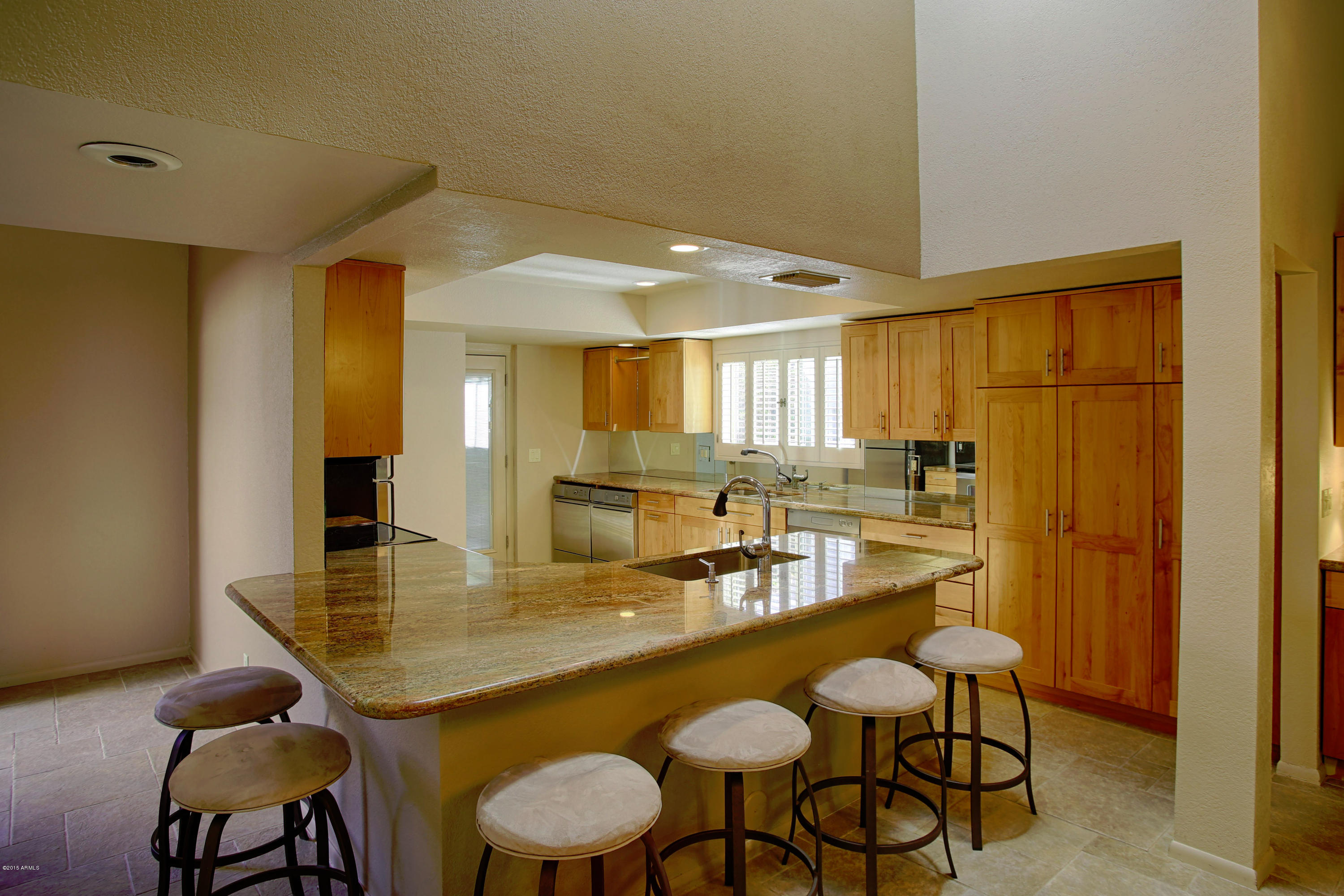25428 North Danny Lane Rio Verde, AZ 85263 - Photo 4 of 23 breakfast bar seats six