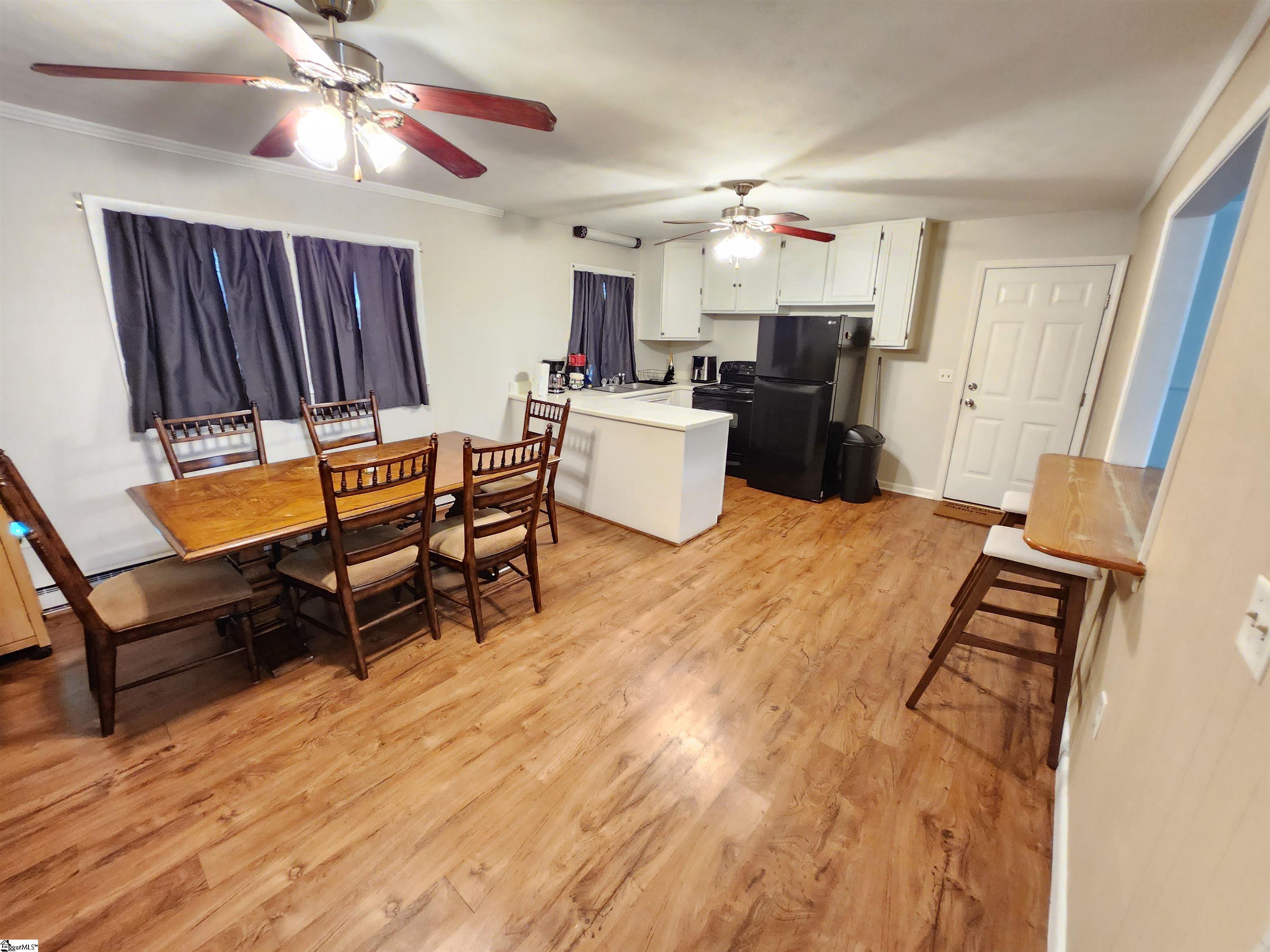 208 Elm Avenue Anderson, SC 29625 - Photo 4 of 10