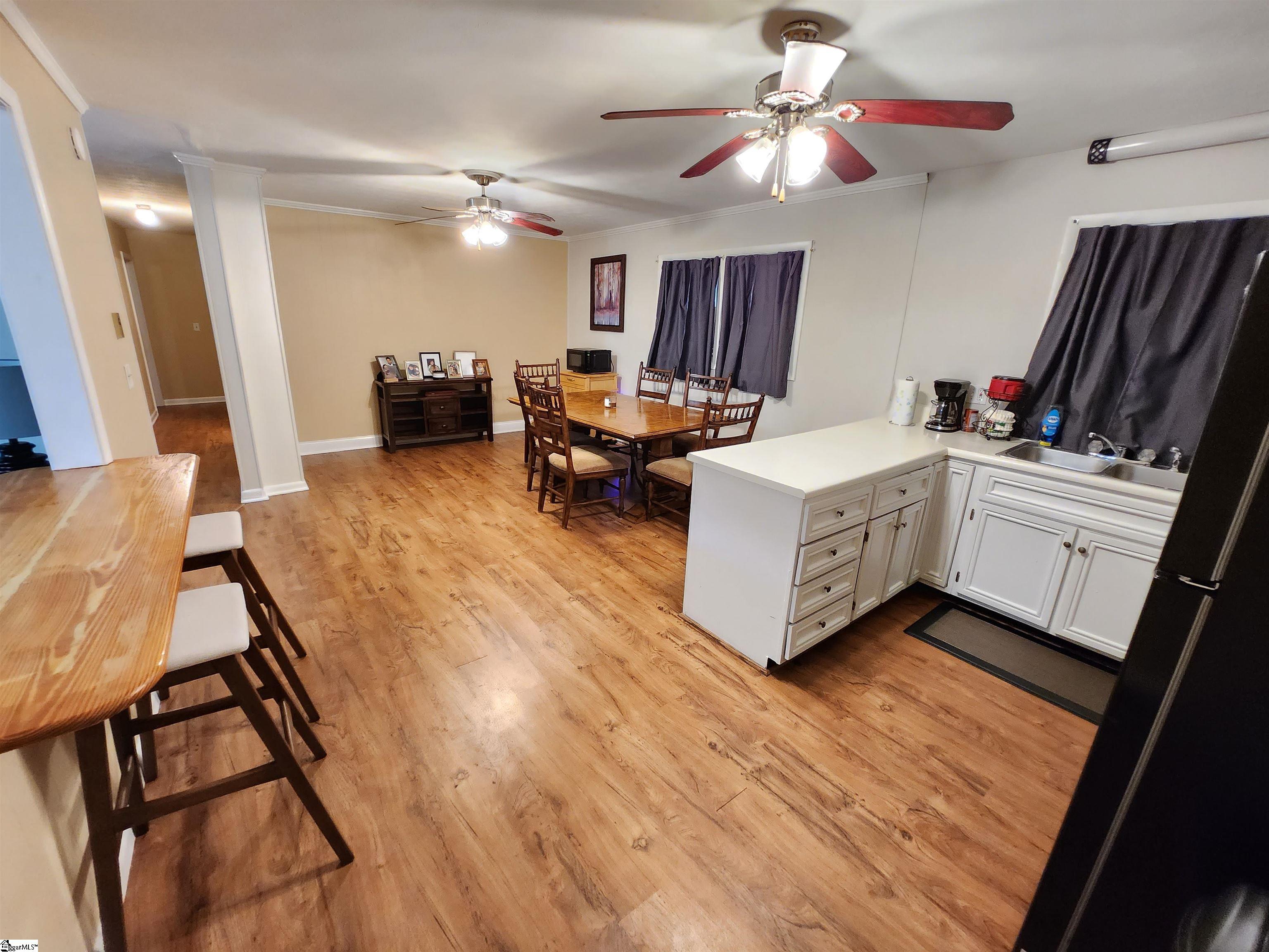 208 Elm Avenue Anderson, SC 29625 - Photo 5 of 10