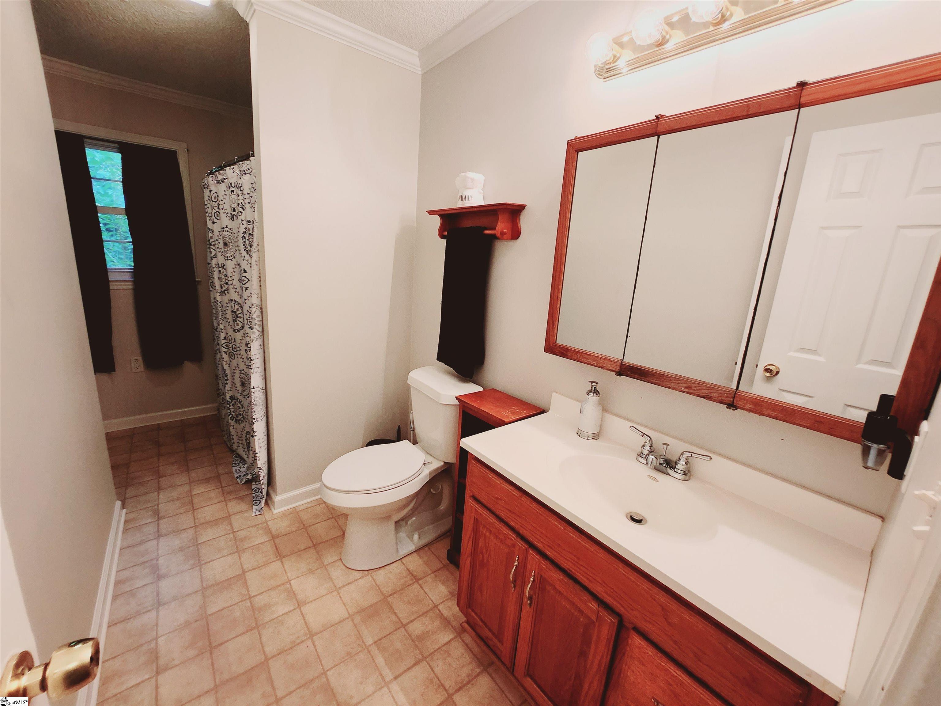 208 Elm Avenue Anderson, SC 29625 - Photo 8 of 10