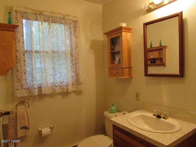 107 Rodeo Drive Hawley, PA 18428 - Photo 32 of 35 Master Bathroom