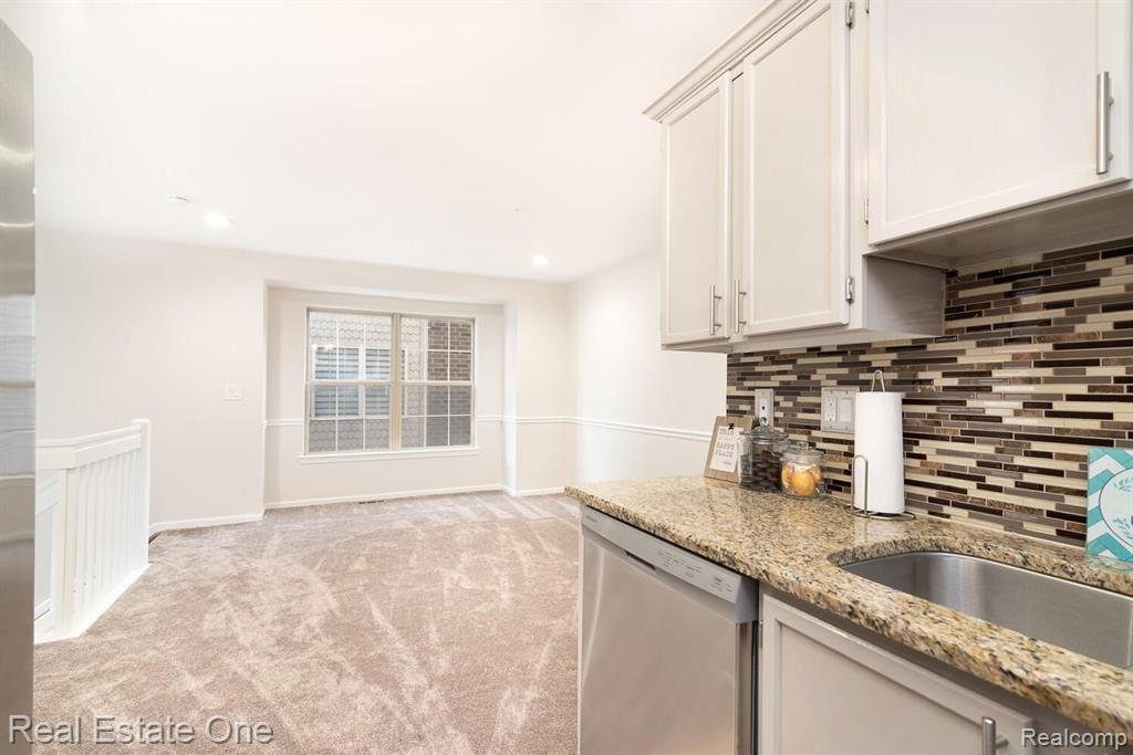 4225 Schaefer Road Dearborn, MI 48126 - Photo 11 of 21