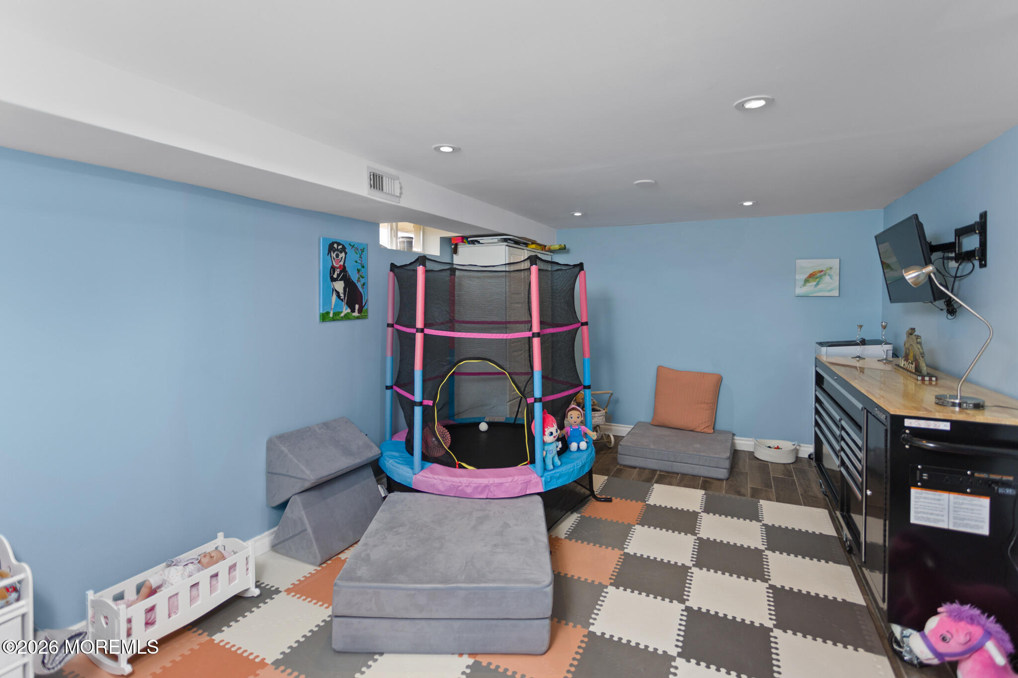 10 Intervale Road Hamilton, NJ 08620 - Photo 20 of 27 10 Intervale-22