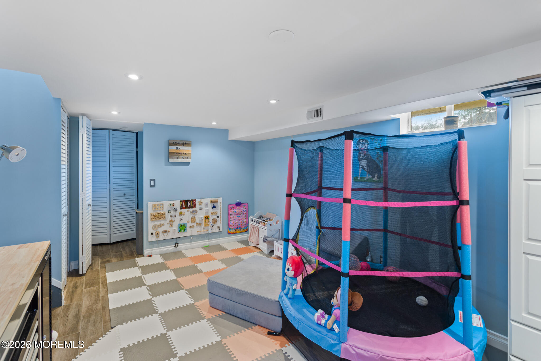 10 Intervale Road Hamilton, NJ 08620 - Photo 21 of 27 10 Intervale-23