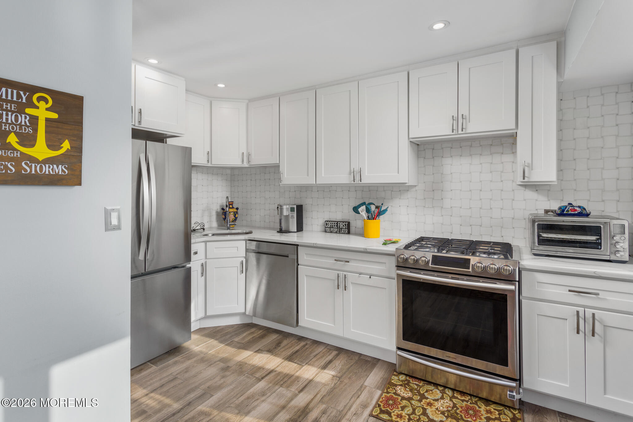 10 Intervale Road Hamilton, NJ 08620 - Photo 6 of 27 10 Intervale-8