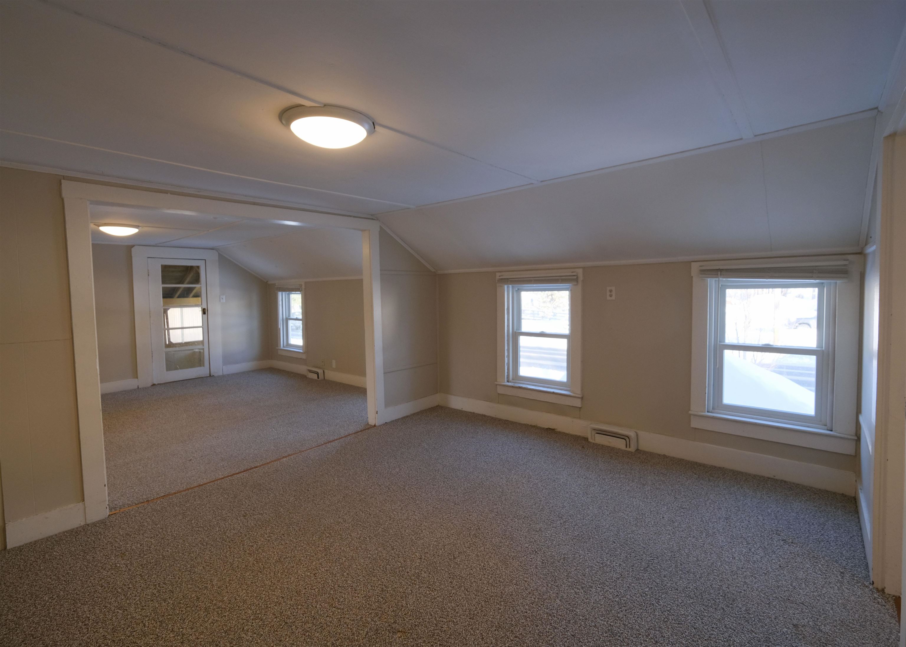 818 Main Street Cavendish, VT 05153 - Photo 15 of 44