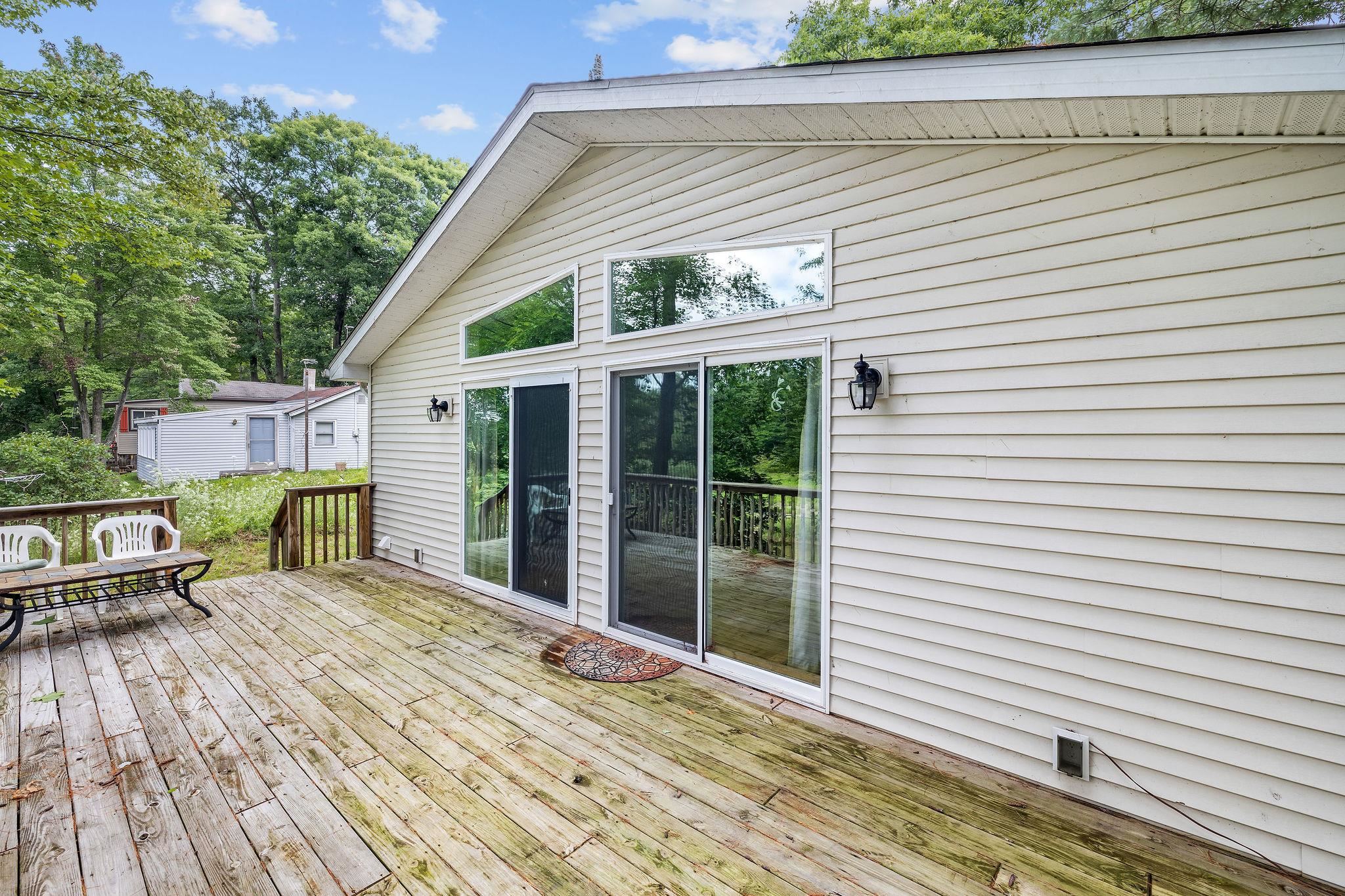 2402 South Whitney Beach Road Beaverton, MI 48612 - Photo 27 of 35