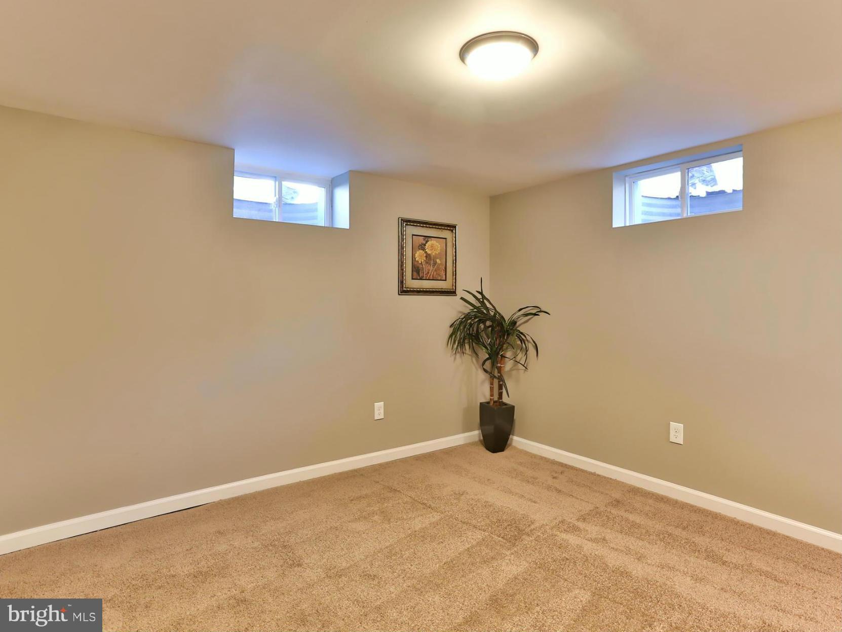 3701 Coronado Road Baltimore, MD 21244 - Photo 22 of 30 a view of a room with a window