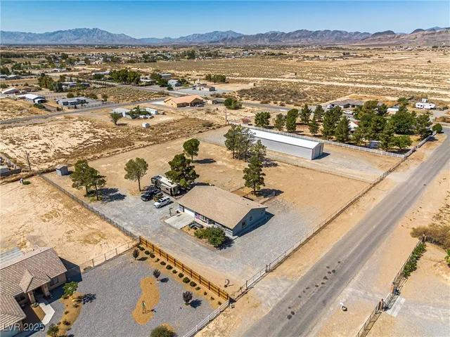 $589,000 | 371 West Nopah Vista Avenue, Pahrump, NV 89060