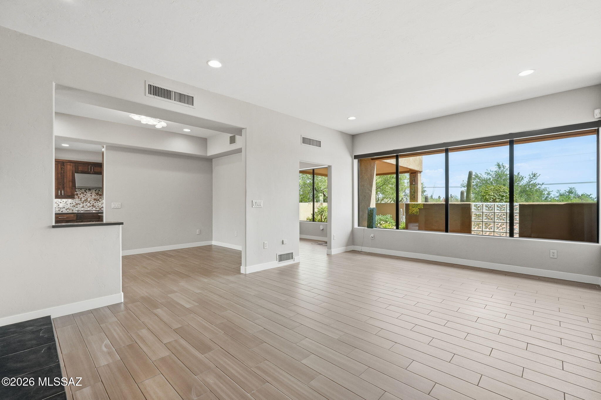 2960 West Lobo Road Tucson, AZ 85742 - Photo 8 of 50 008_ListerPros