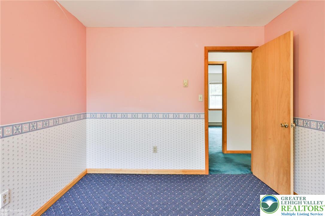 431 Hawk Road Saylorsburg, PA 18353 - Photo 19 of 30 Gallery Image 19