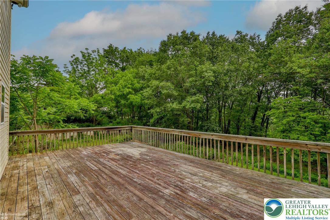 431 Hawk Road Saylorsburg, PA 18353 - Photo 25 of 30 Gallery Image 25