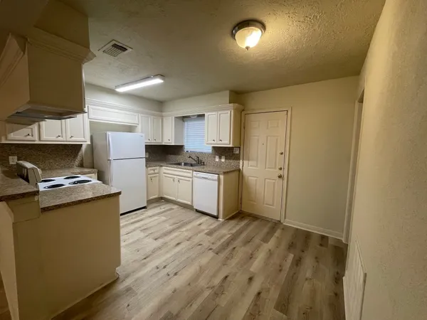 $1,495 | 14745 Liberty Street, Montgomery, TX 77356