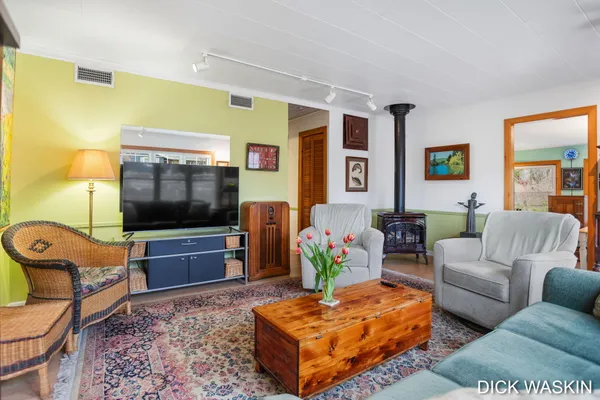 $595,000 | 838 Mason Street, Saugatuck, MI 49453