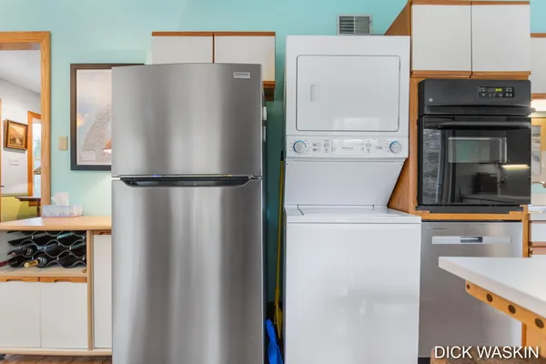 $595,000 | 838 Mason Street, Saugatuck, MI 49453