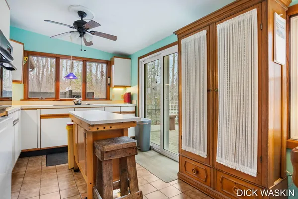 $595,000 | 838 Mason Street, Saugatuck, MI 49453