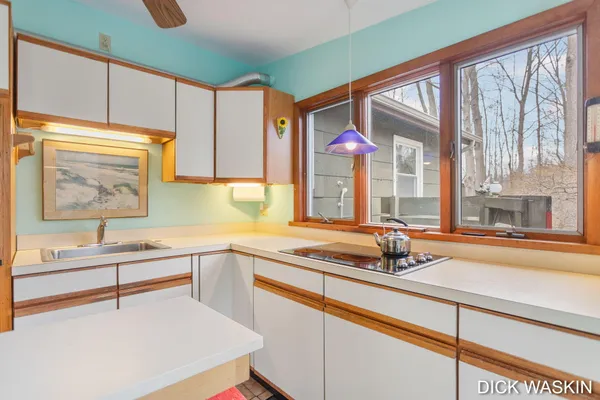 $595,000 | 838 Mason Street, Saugatuck, MI 49453