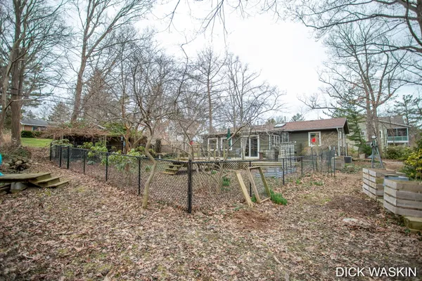 $595,000 | 838 Mason Street, Saugatuck, MI 49453