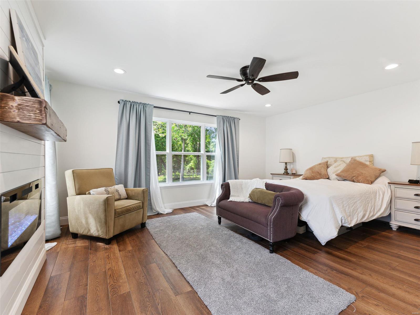 440 Essen Lane Ballwin, MO 63021 - Photo 14 of 42