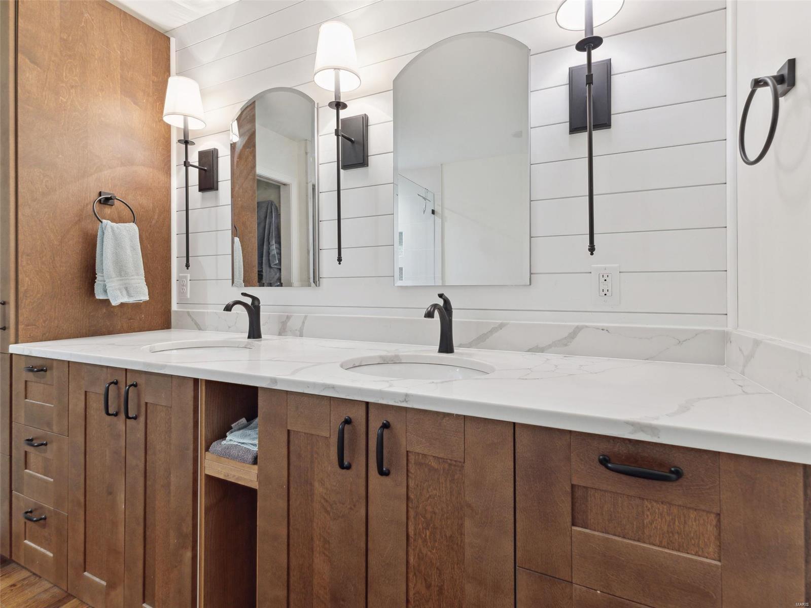 440 Essen Lane Ballwin, MO 63021 - Photo 16 of 42