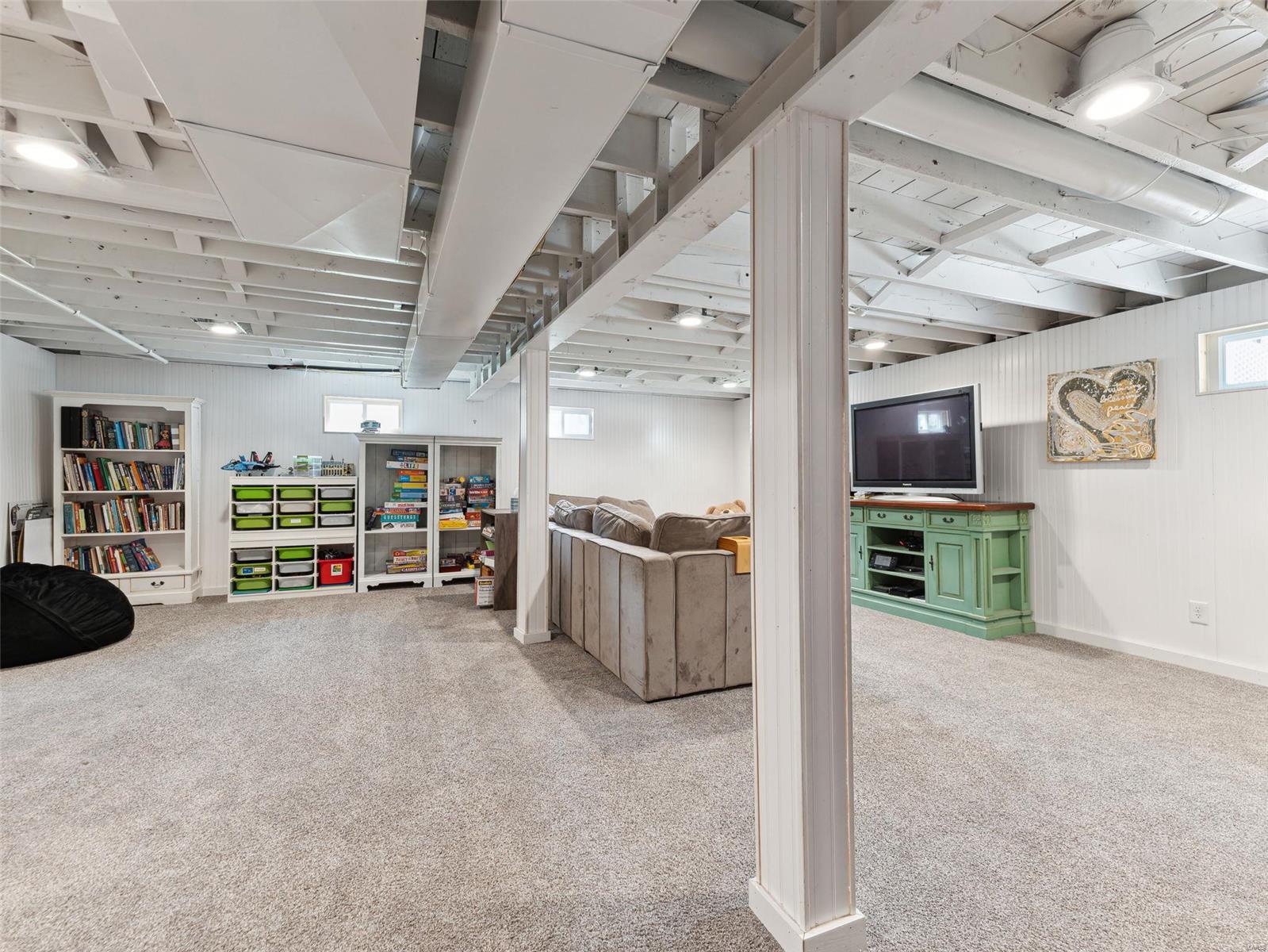 440 Essen Lane Ballwin, MO 63021 - Photo 24 of 42