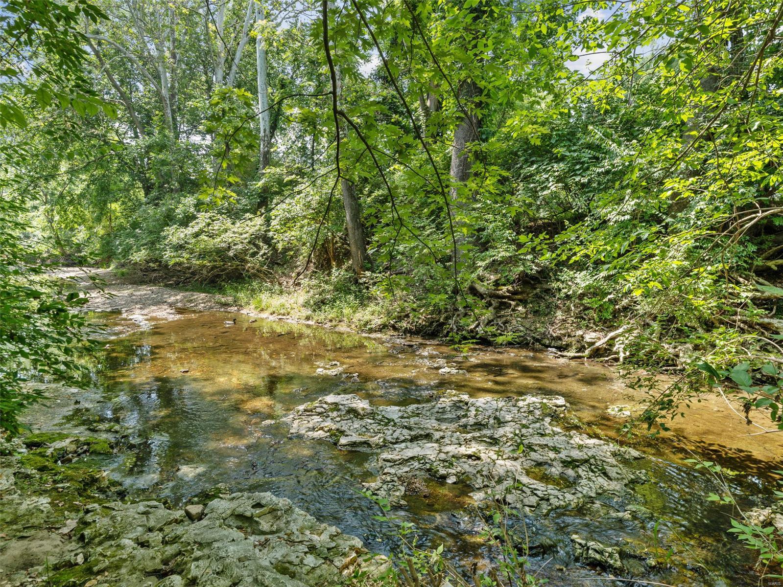 440 Essen Lane Ballwin, MO 63021 - Photo 36 of 42