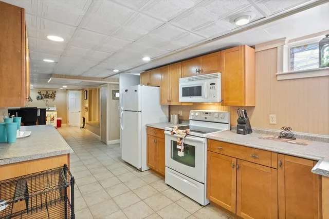 $970,000 | 42 Walnut Street, Saugus, MA 01906