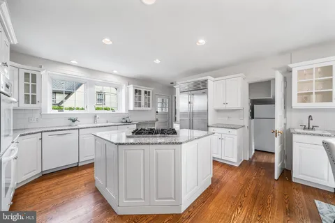 $2,195,000 | 336 Thornbrook Avenue, Bryn Mawr, PA 19010