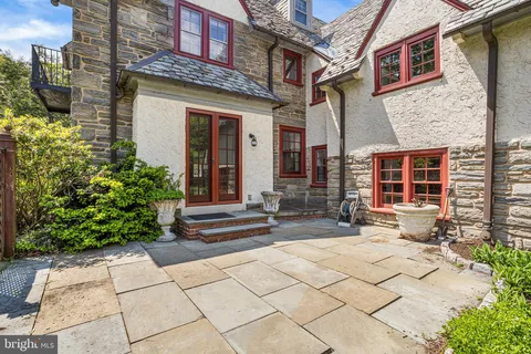 $2,195,000 | 336 Thornbrook Avenue, Bryn Mawr, PA 19010