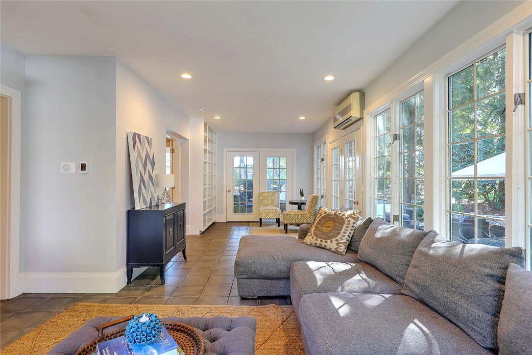 139 Rumstick Road Barrington, RI 02806 - Photo 17 of 50