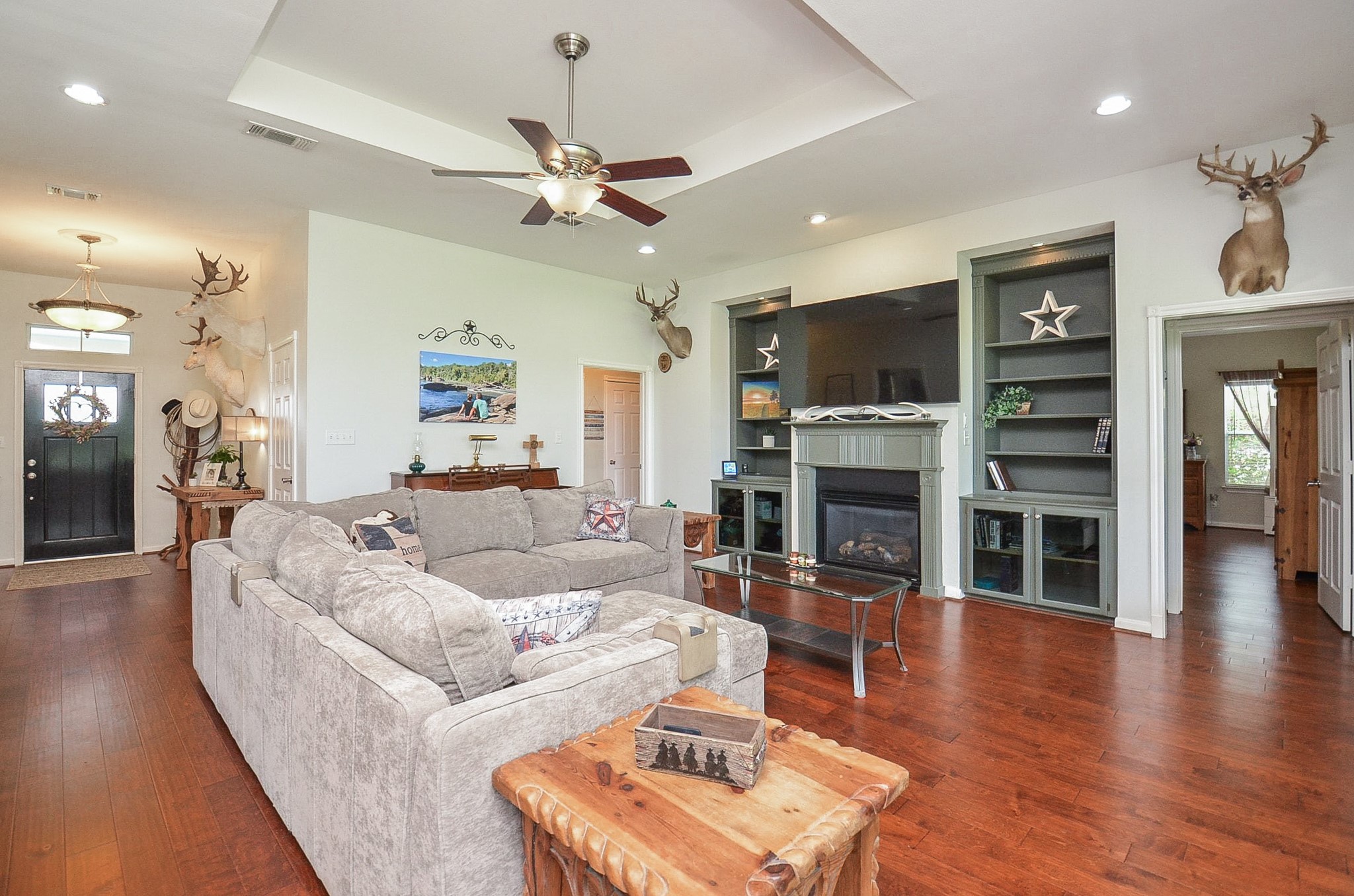 27644 Spring Hill Road Hempstead, TX 77445 - Photo 49 of 50 Courtesy of the timeless open floor plan design concept, every common area (including views to the front door) is easily accessed.